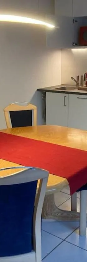 2- Zimmerwohnung-Duplex，位于Lohn-Ammannsegg的酒店