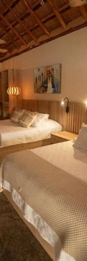 La Bonita Luxury Ecohotel，位于Sahagún的酒店