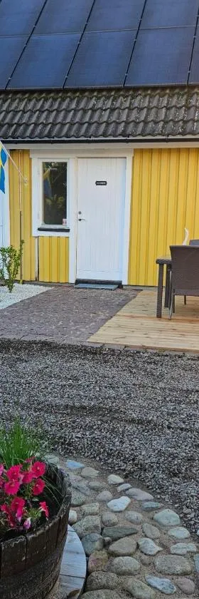 Granåsens lägenhetsuthyrning，位于拉霍尔姆的酒店