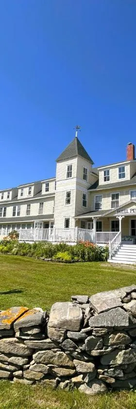 Hotel Pemaquid，位于Bristol的酒店