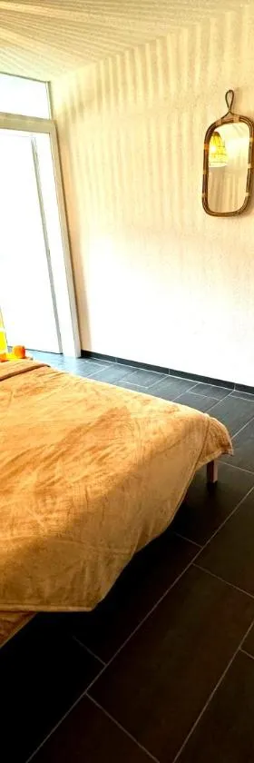 La Casita，位于圣于尔萨讷的酒店