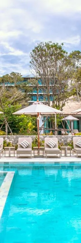 Luxtalay Khanom Hotel，位于卡农的酒店