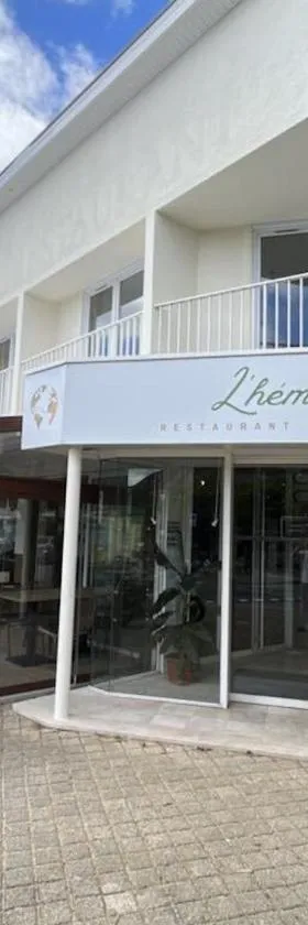 L Hémisphère，位于布雷里奥海滨的酒店