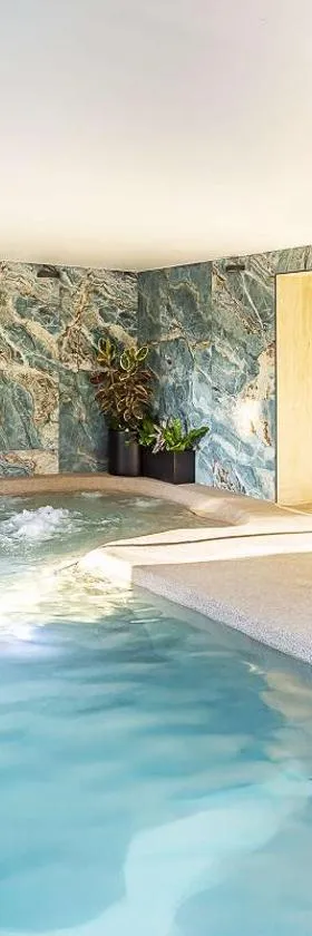Best Western Amarys Hotel & Spa，位于朗布依埃的酒店