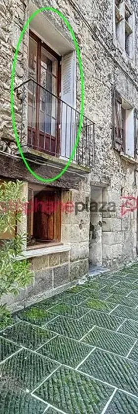 Appartamento nella casa patrimoniale più antica di Annot del 15mo secolo，位于阿诺的酒店