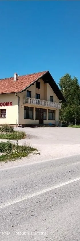 Topsan Prenociste Rooms，位于Sokolac的酒店