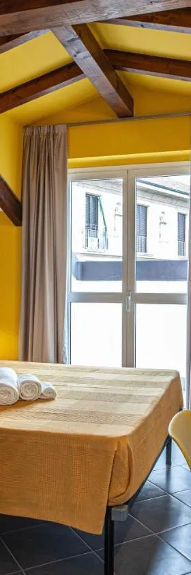 RRRapido Hotel，位于塞斯托-圣乔凡尼的酒店