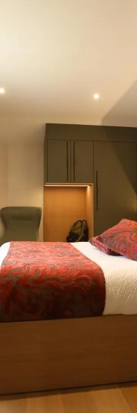 Logis Hotel Spa Restaurant Le Provence，位于拉纳斯的酒店
