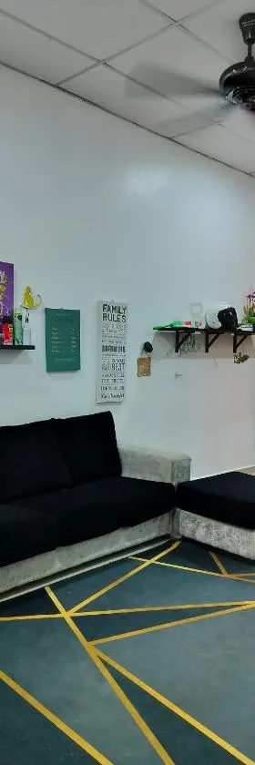 Embun Homestay Kemaman，位于Cukai的酒店