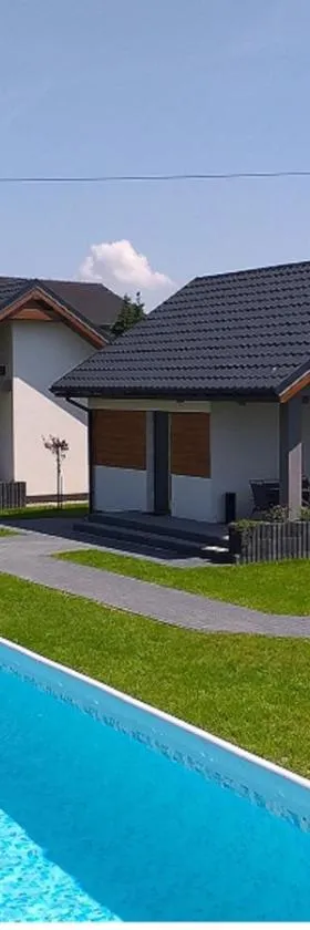 Apartamenty i Domki u Basi，位于扎托尔的酒店