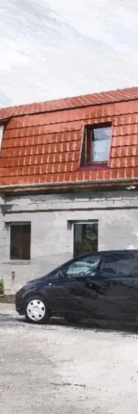 FÜRDŐ PANZIÓ，位于Karcag的酒店
