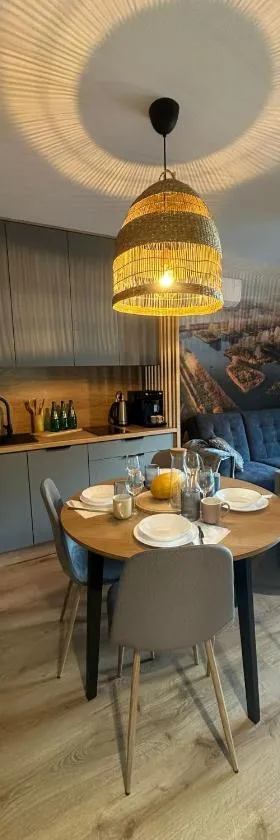Apartament 8 z Ogródkiem i Prywatną Sauną, Rowery, Spacery w Dolinie Baryczy - 5D Apartamenty，位于米利奇的酒店