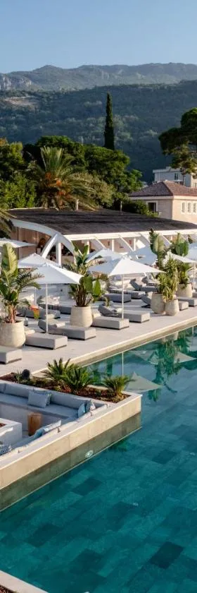 Lazure Hotel & Marina，位于赫尔采格诺维的酒店