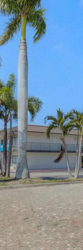 Motel 6-Venice, FL，位于威尼斯的酒店