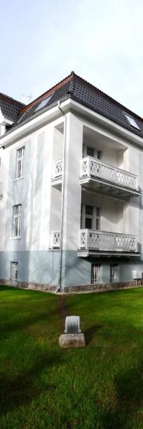 Villa Cervi Cieplice，位于耶莱尼亚古拉的酒店