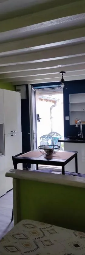 Studio au cœur de la Sologne，位于罗莫朗坦的酒店