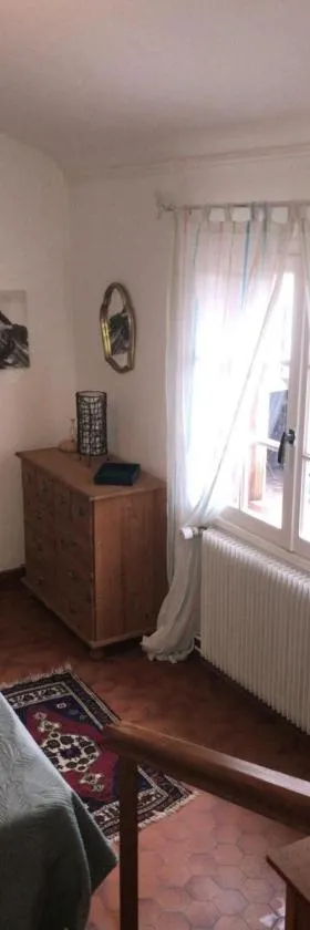 Suite privé pres de Cergy，位于Ableiges的酒店