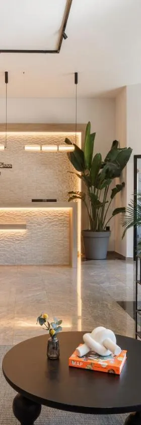 Hotel Santiago Plaza Affiliated by Meliá，位于圣地亚哥－德孔波斯特拉的酒店