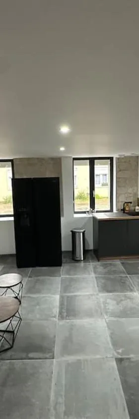 Maison de charme, pierres blanches, SPA Jaccuzi，位于Camblain-lʼAbbé的酒店