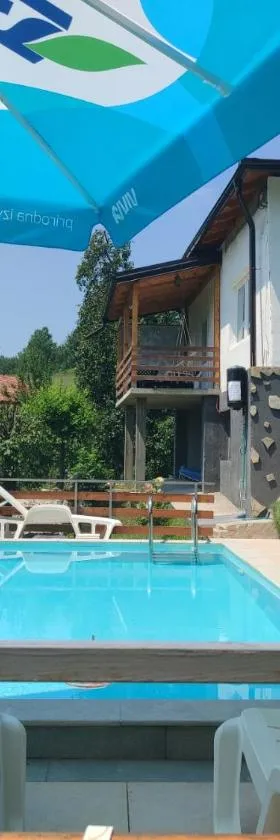 Vikendica Brda，位于巴尼亚卢卡的酒店