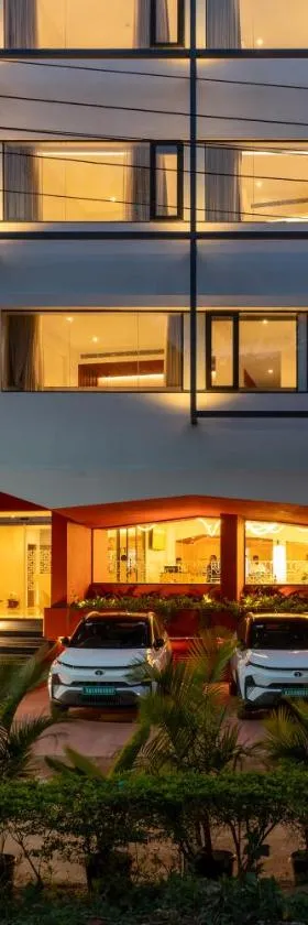 Spektrum Hotel - Bengaluru Airport，位于班加罗尔的酒店