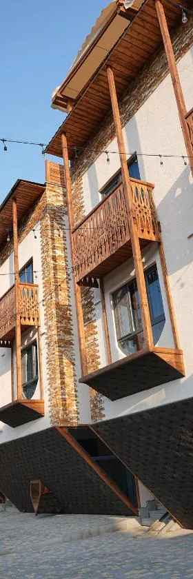 Taniqinn Dilijan Cottages，位于迪利然的酒店