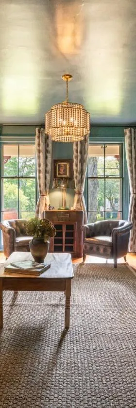 Wilder House Berkshires，位于Sheffield的酒店
