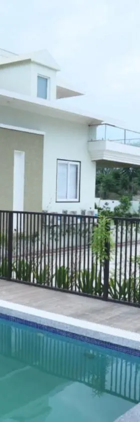 Raj Farms Luxury Villa and Private Pool Near Kukus，位于斋浦尔的酒店