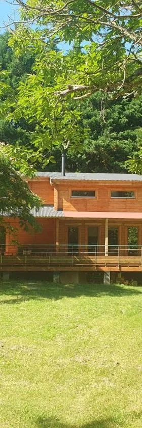 Le chalet Péi，位于Marsaneix的酒店