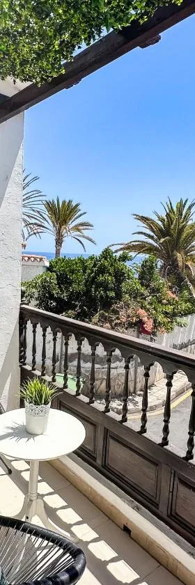 La Perla Beach House，位于阿尔卡拉的酒店
