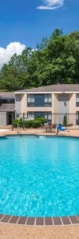 Rodeway Inn Tuscaloosa near University，位于塔斯卡卢萨的酒店