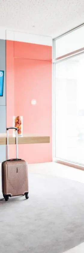 Stay Hotel Porto Aeroporto，位于马亚的酒店
