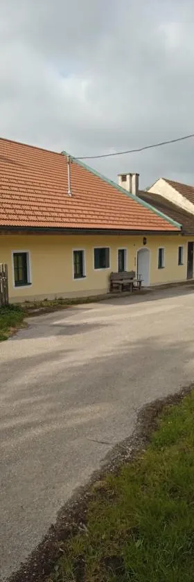 Ferienwohnung Großleiten Alm，位于拉本的酒店