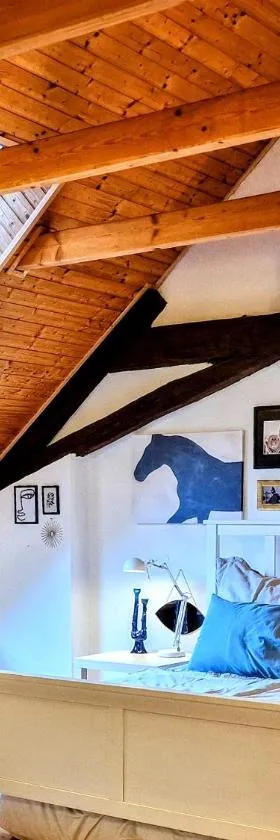 Garden Apartment Szolad - Balaton，位于Szólád的酒店