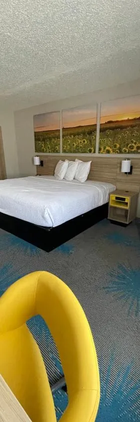 Days Inn by Wyndham Mandan Bismarck Area，位于Mandan的酒店