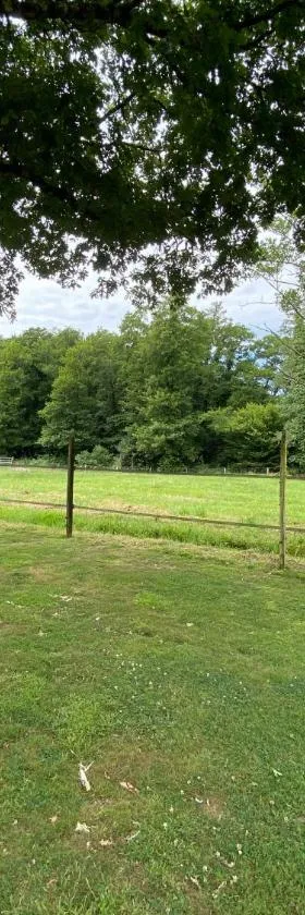 Studio au cœur de la nature，位于圣保罗恩波恩的酒店