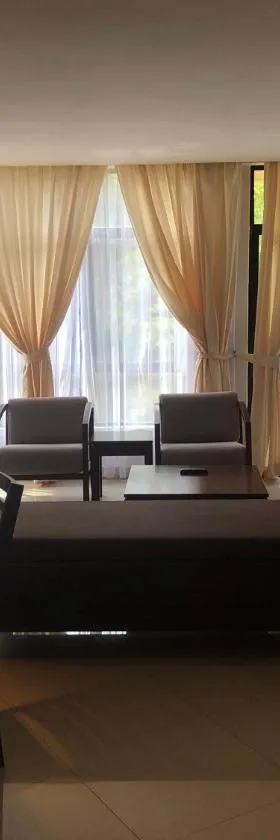Samsuria Beach Apartment Resort，位于关丹的酒店
