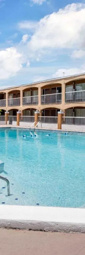 Quality Inn Alachua - Gainesville Area，位于阿拉楚阿的酒店