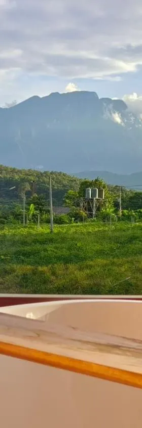 บ้านพอเพียงเชียงดาว BanPorPiangChiangDao，位于Ban Mae Khon的酒店