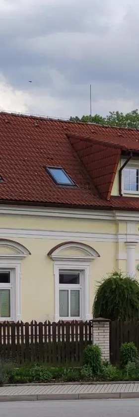 Zámecká pošta penzion，位于Neznašov的酒店