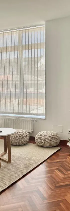 Abaleen apartamento，位于希韦罗的酒店