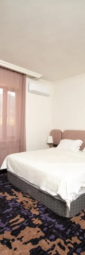 Kefilyan Family Hotel，位于Haghpat的酒店