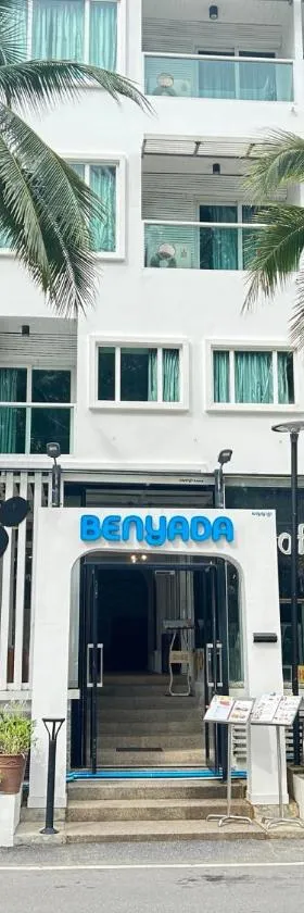 苏林海滩本雅达洛奇山林小屋，位于苏林海滩的酒店