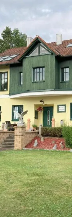 apartemente Kleeblatt，位于塔亚河畔魏德霍芬的酒店