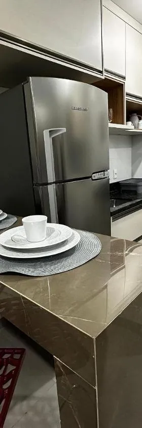 Lindo apartamento de 2/4 com ar condicionado em prédio familiar，位于巴雷拉斯的酒店
