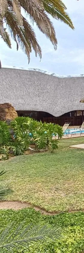 Ombinda Country Lodge，位于奥乔的酒店