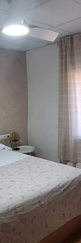 Fonda Toldra，位于Ulldemolins的酒店