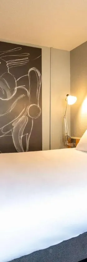 Ibis Bourges Centre, Hôtel Restaurant，位于布尔日的酒店