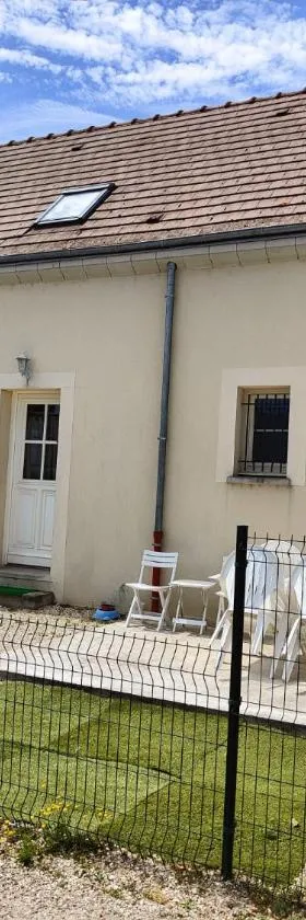 CHAP'S Résidence en centre ville 1 à 11 personnes，位于卢瓦尔河畔叙利的酒店