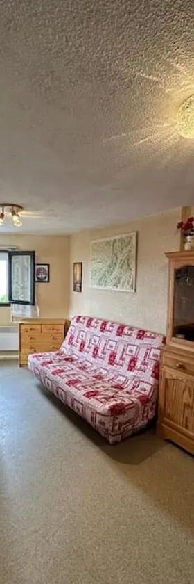 Appartement 5 personnes pied des pistes，位于Les Adrets的酒店